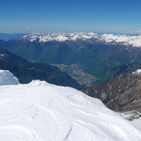 Dal Pizzo Galleggione 3107 m vista su Chiavenna 343 m.