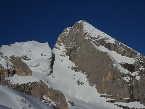 Piccolo e Gran Vernel salendo a Punta Penia.
