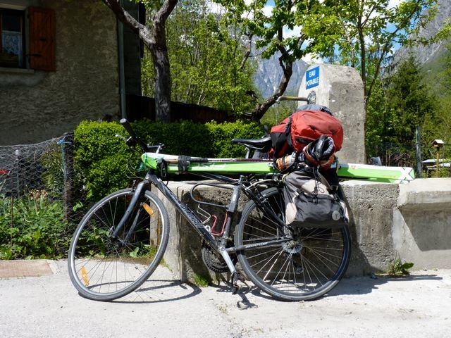 Arrêt au Bourg d'Arud