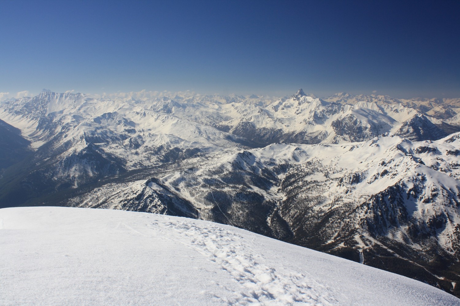 Du Mont Chaberton, vers le S