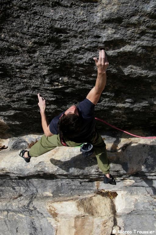 Bombé bleu - Crux - Le bidoigt - Johann Guillaume