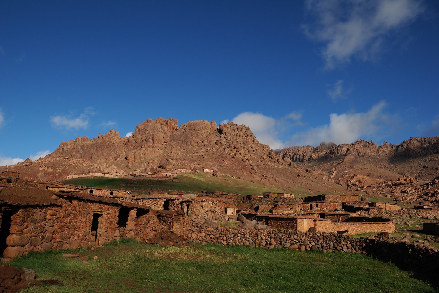Azib Iriri, Djebel Sirouah