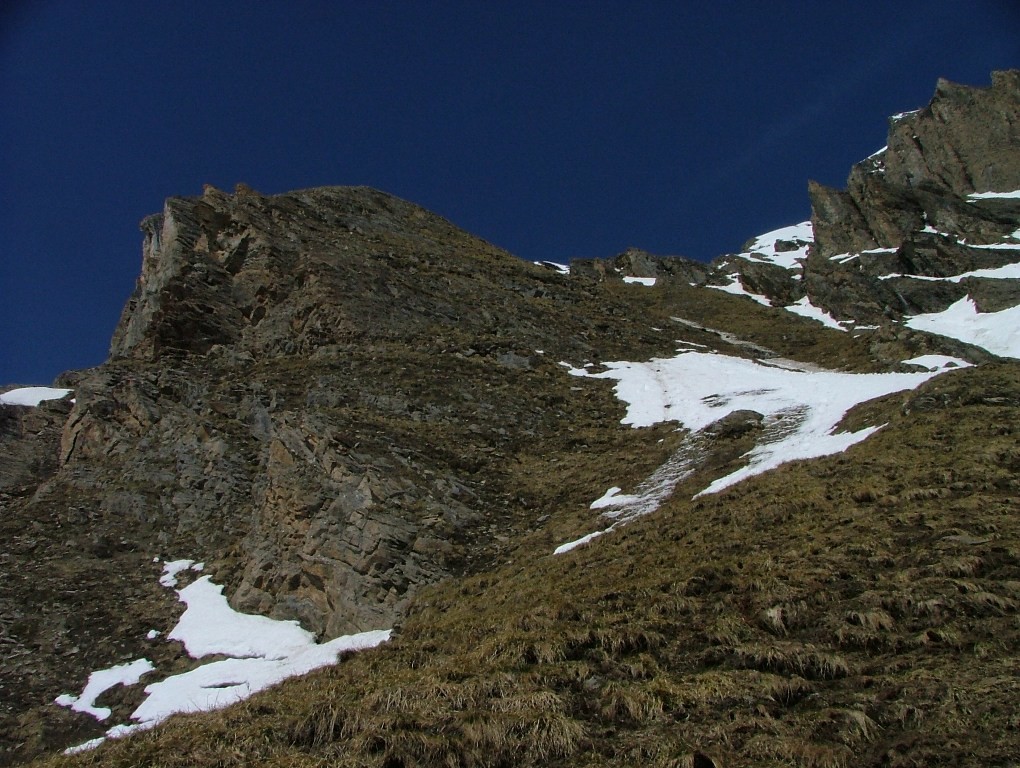 le Berrio Blanc : face SW, la 1° pente à descendre à pieds