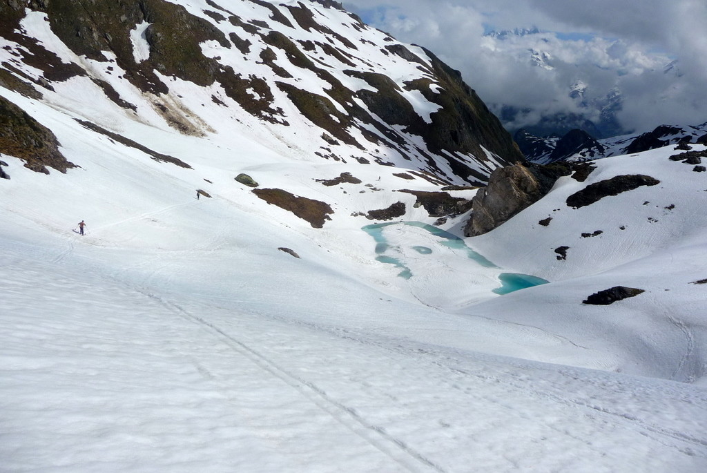 descente ds une neige molle mais portante