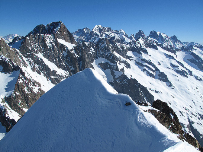 Panorama sur les hautes cimes des Ecrins