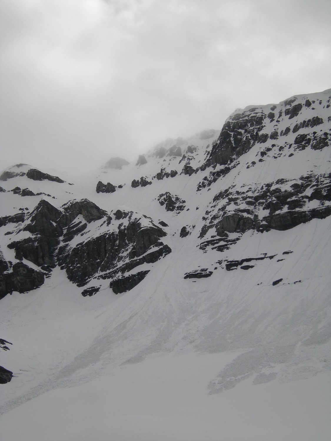 Dôme de la Tour Sallière. Couloir NW.