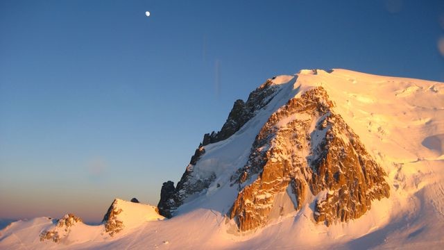 Le triangle du Tacul au coucher du soleil