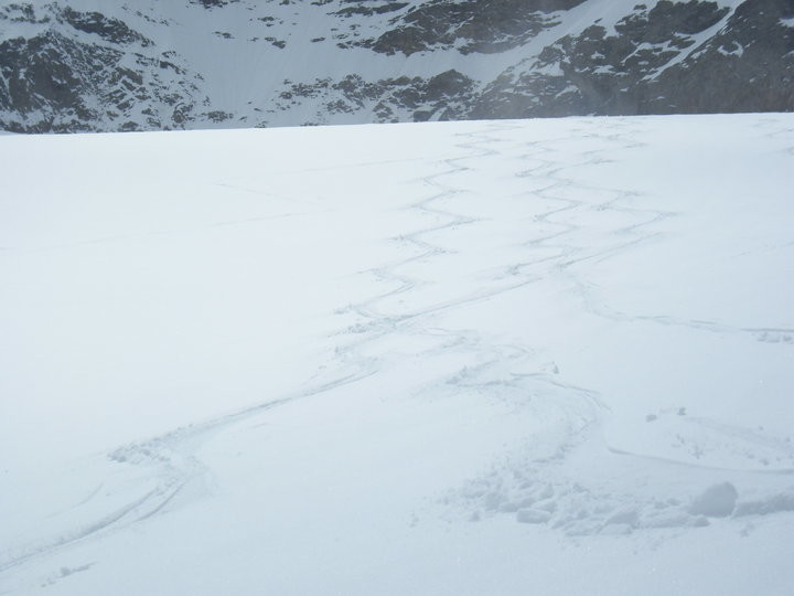Serpentine in discesa a quota 3000m