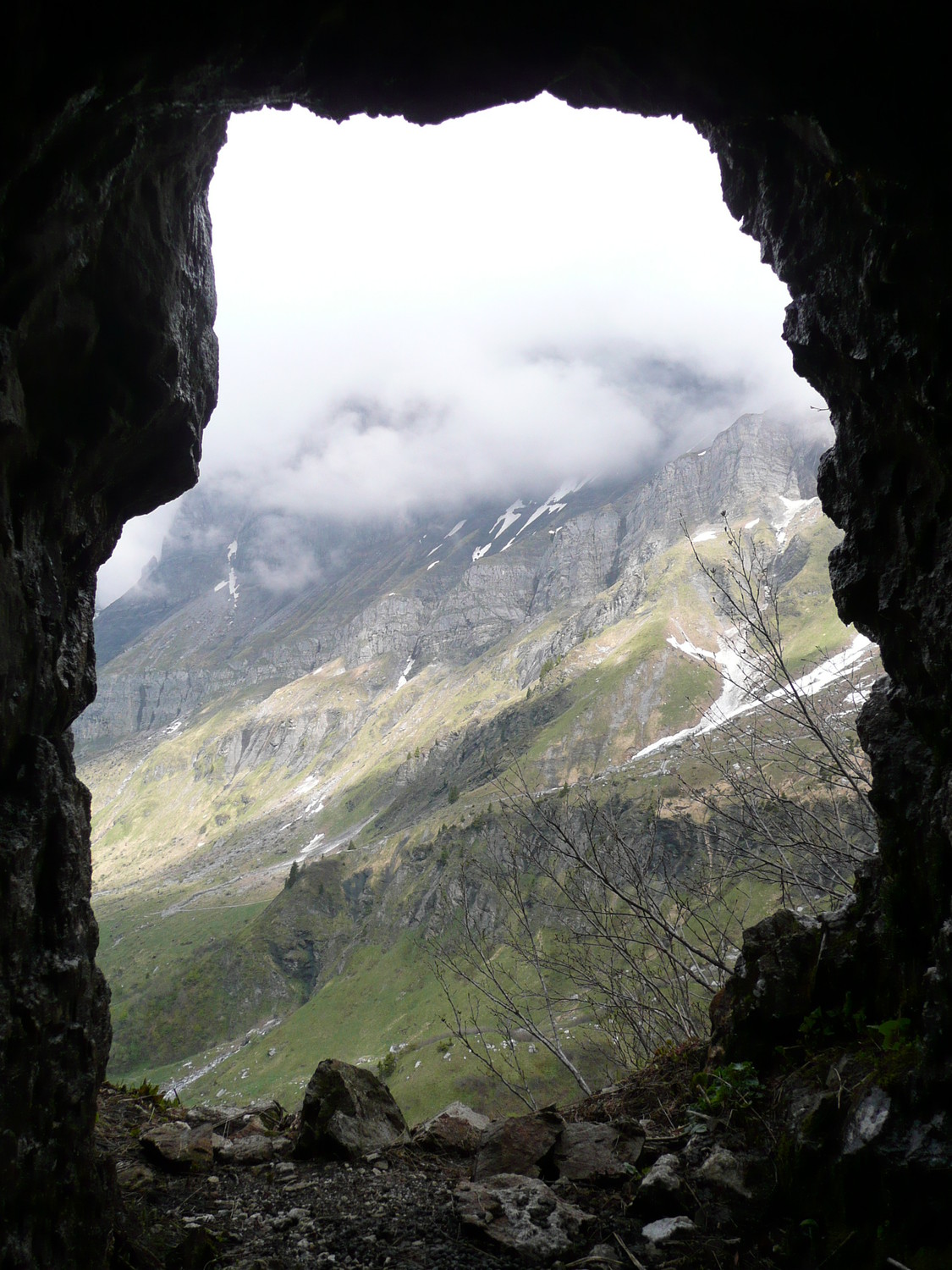 Anciennes mines dans la montée de la Chorde