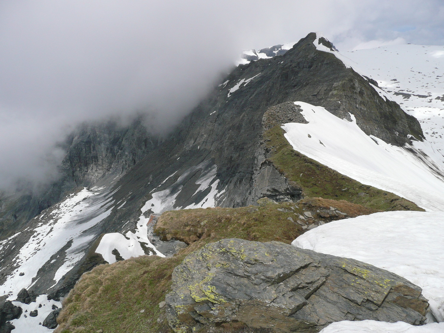 Vue des crètes depuis la Brèche du Dérochoir