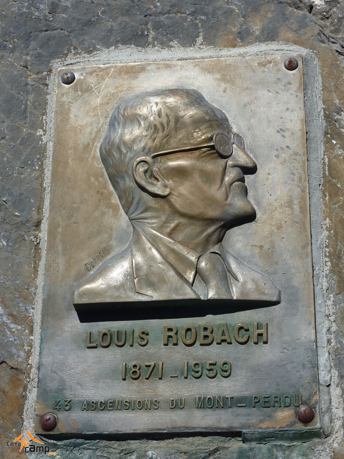 Brêche de Tuquerouye - Palque commémorative de Louis Robach