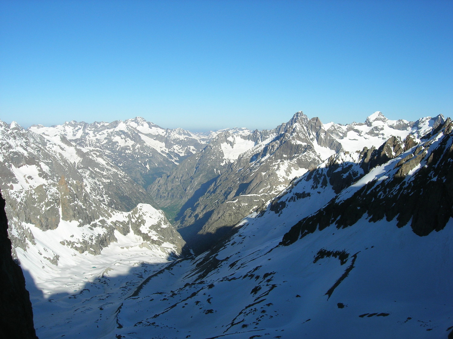 le vallon de Bonne Pierre depuis le col