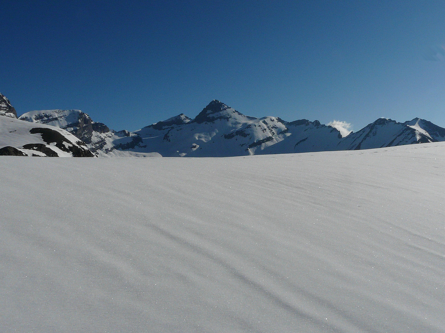 La tour Sallière au loin