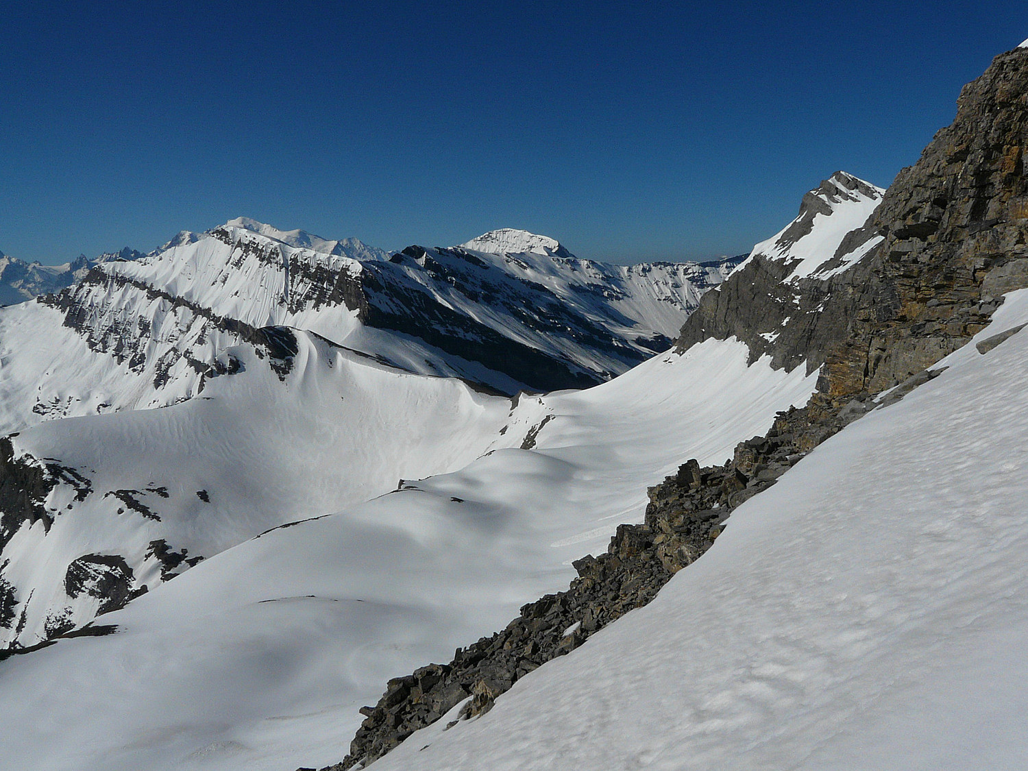 le passage pour la variante par le glacier des Rosses