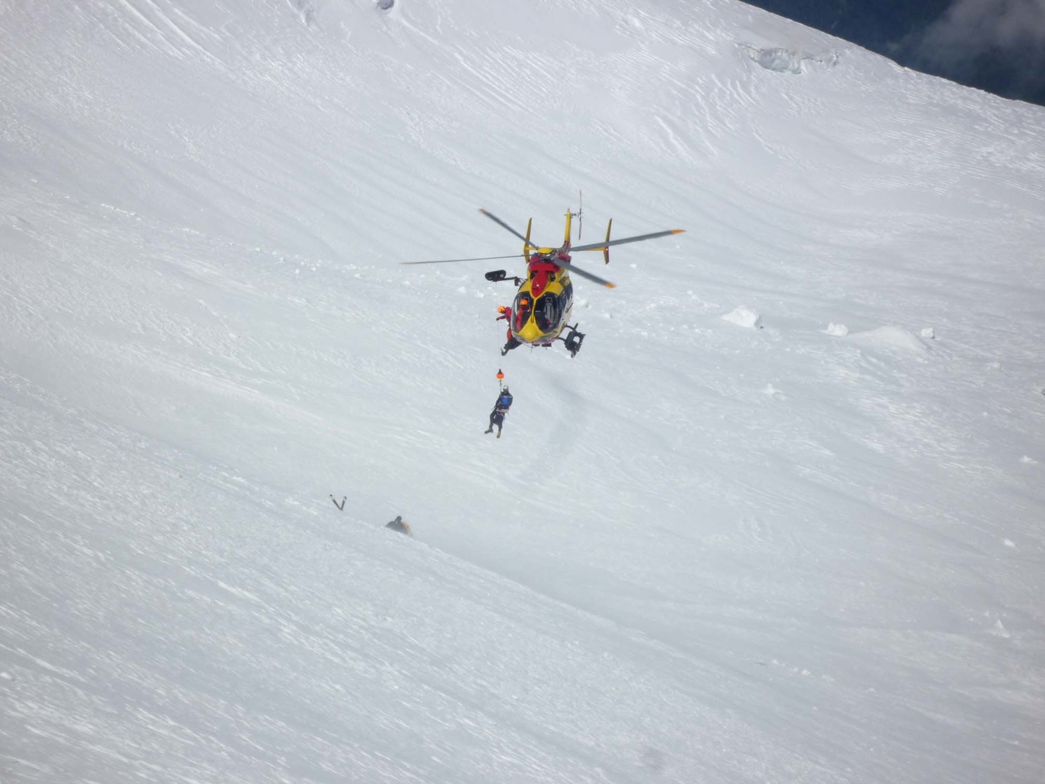...suite à une chute à ski