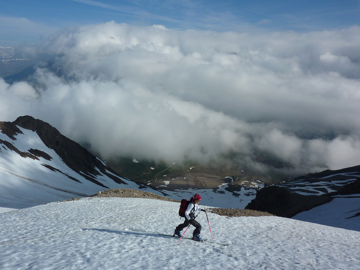 Première montée devant le Pic Blanc qui boude