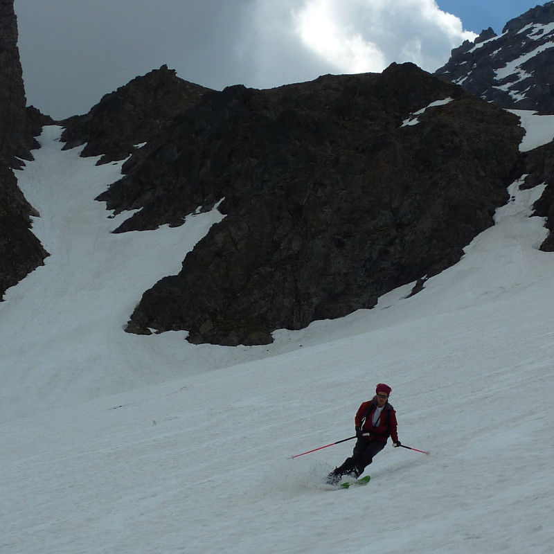 Bonne descente sur la moraine