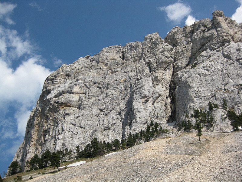 face NW du Mont Aiguille à ses pieds