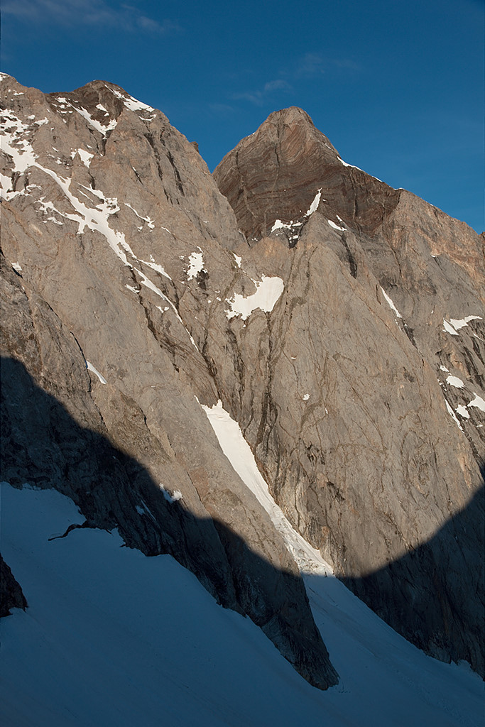Pique Longue du Vignemale depuis la hourquette d'Ossoue