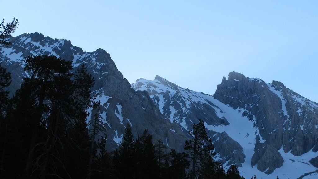 Le couloir et la Font Sancte en vue