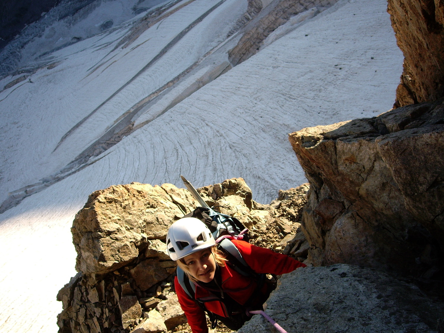 6 heures, le pilier et le soleil