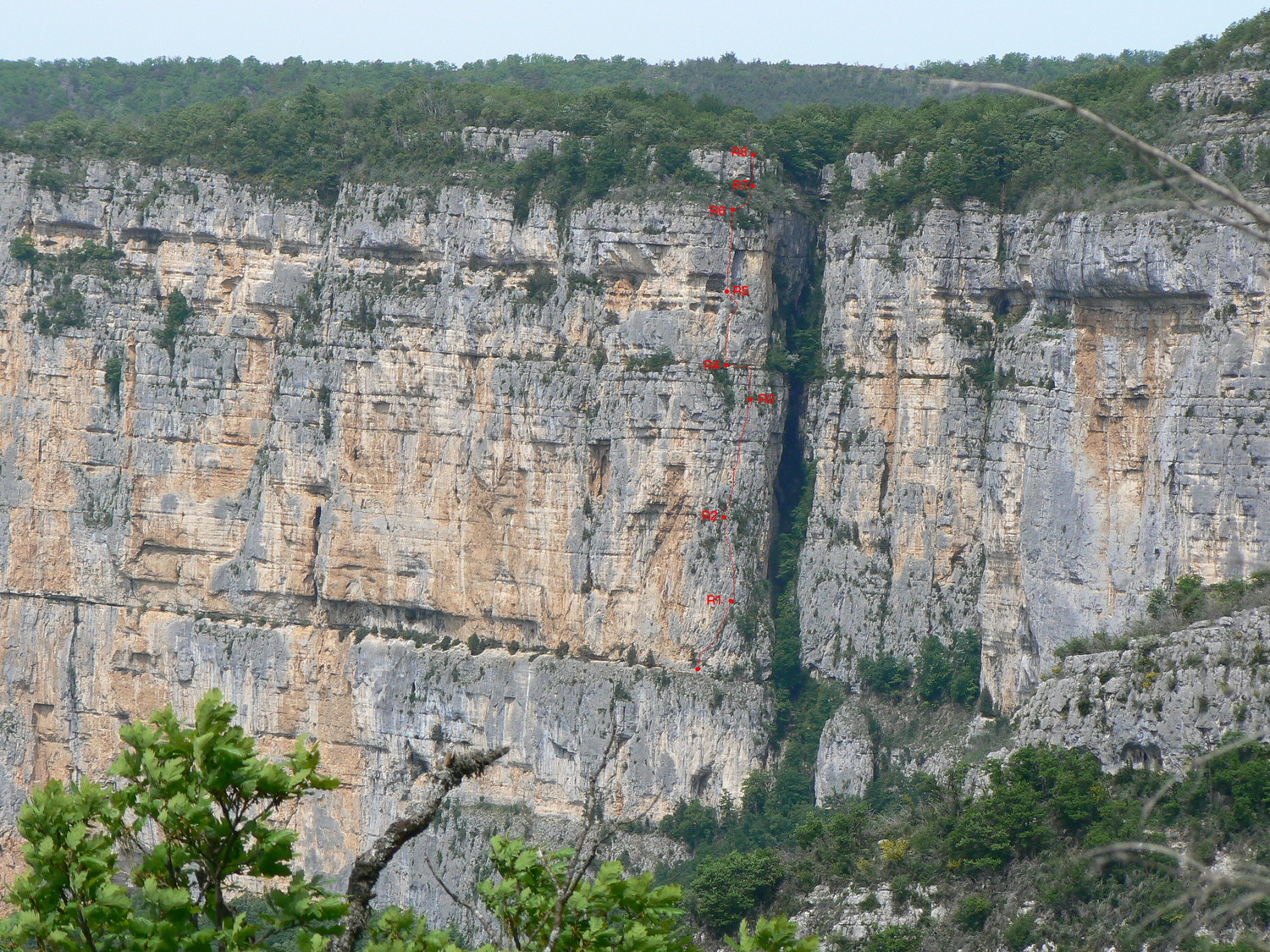 Léadine vue de Daladom