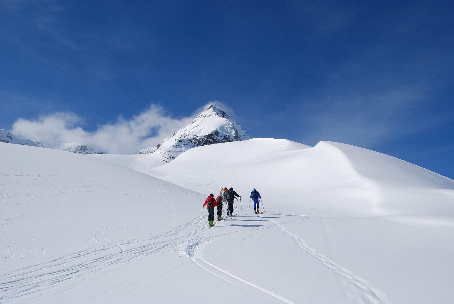 Salita oltre il Cornetto 2800 m ca con lo Scalino 3323 m.