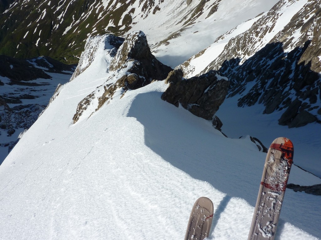 Couloir de droite, à droite, et couloir de gauche, à gauche, la montagne ça reste abordable !