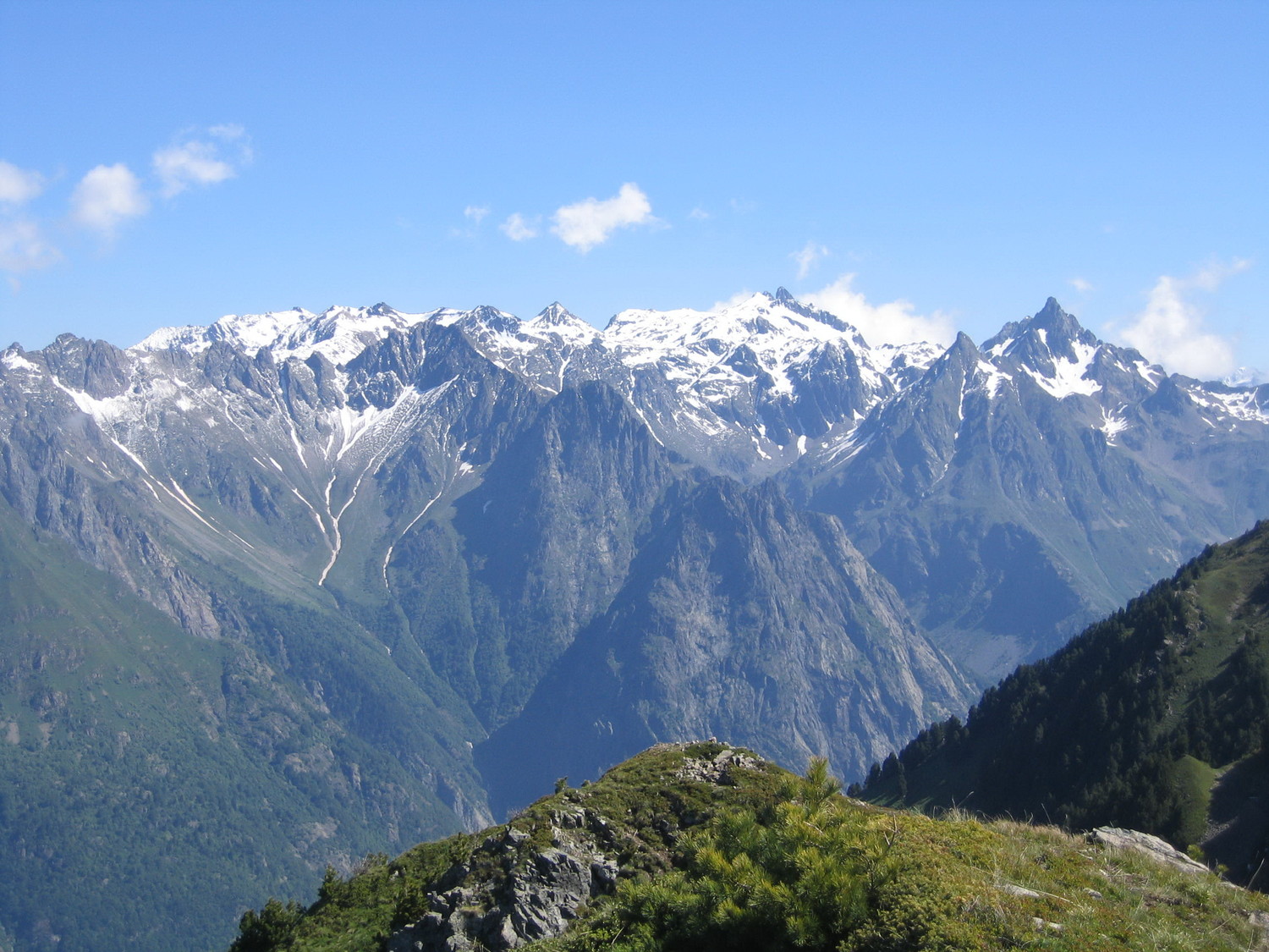 belledonne bien enneigé, de l'aiguille