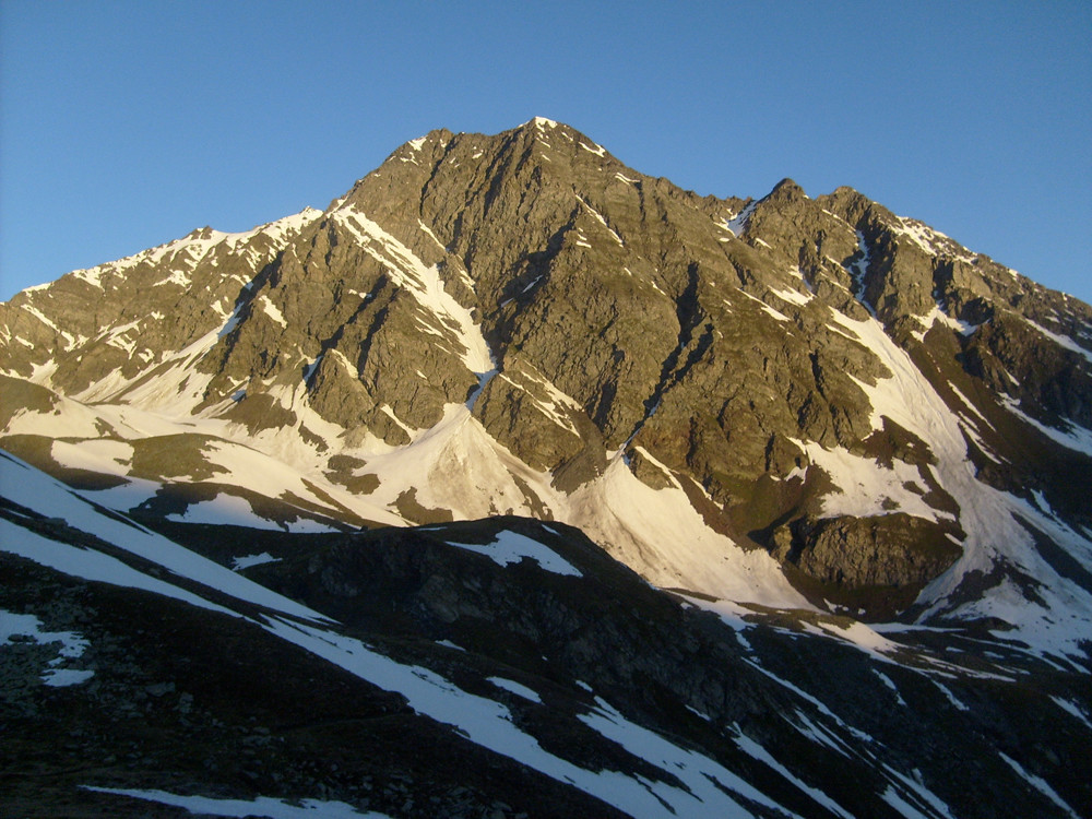 L'aiguille Rouge a verdi, au sommet le téléphérique non visible ici