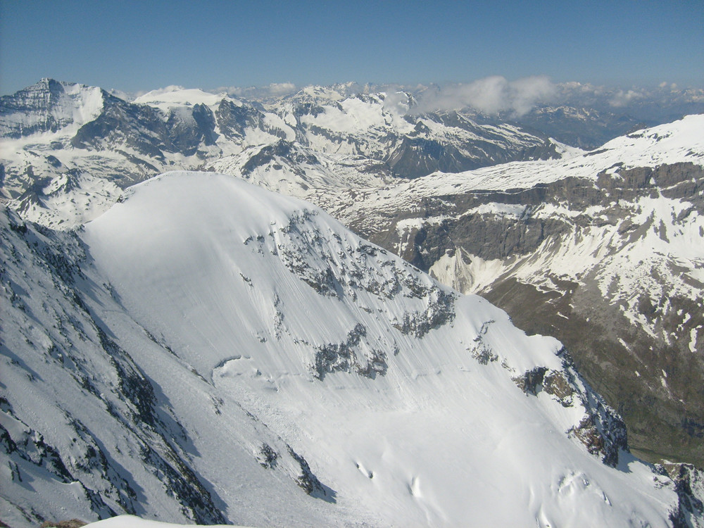 La super vue sur le dôme des Platières
