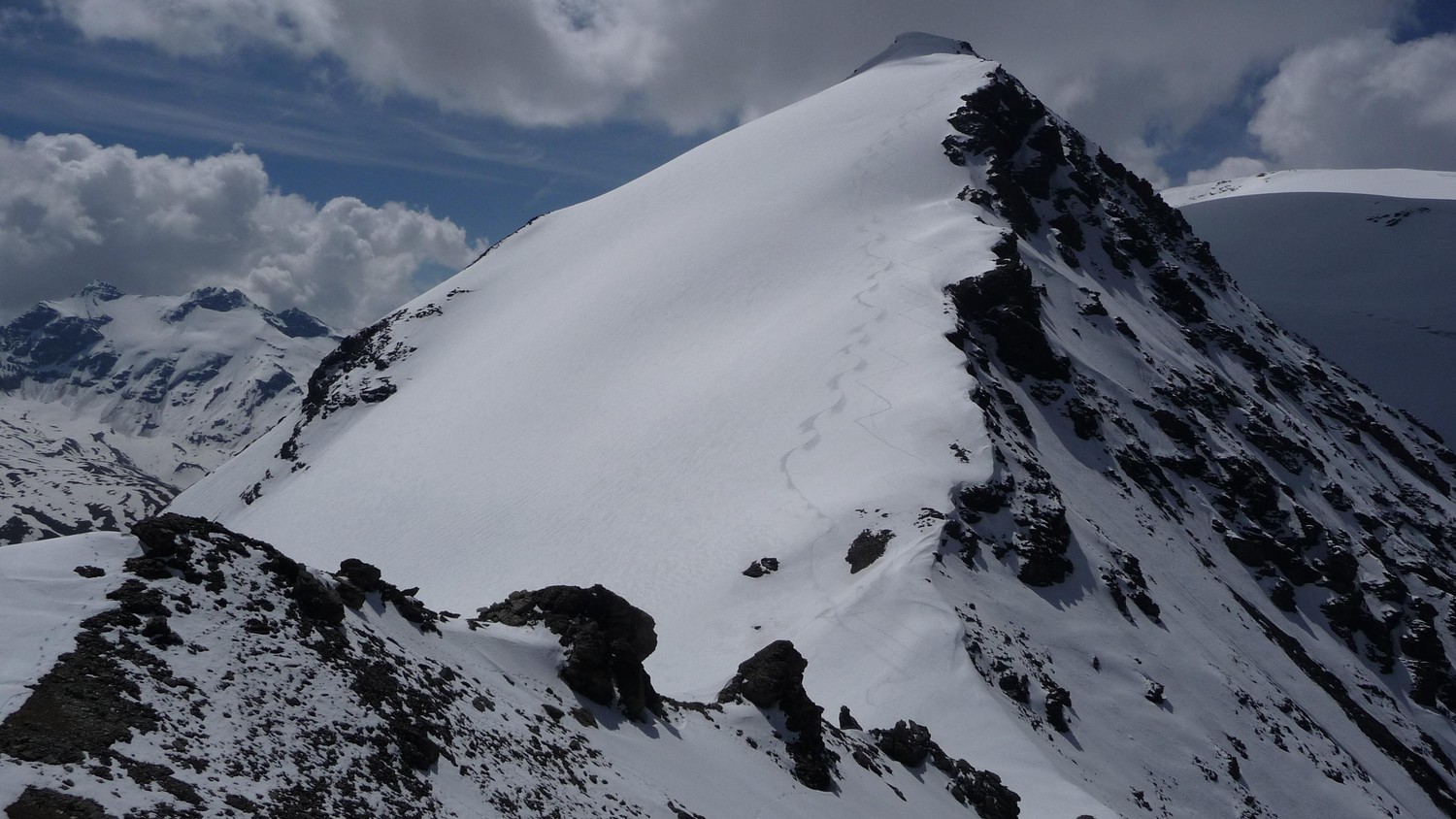 Pointe des Mines, triangle sommital