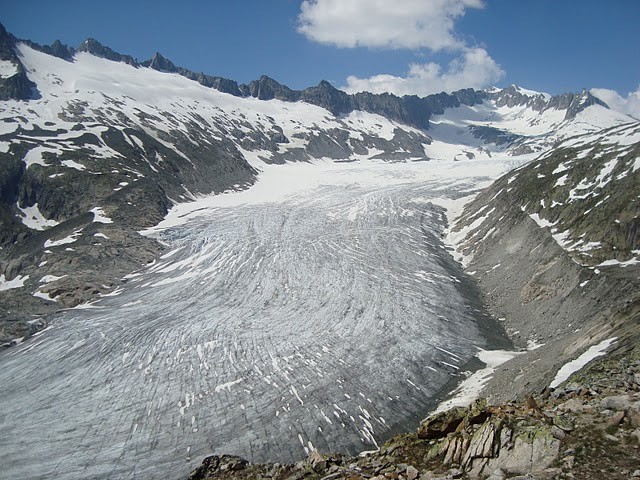Vue sur le glacier du Rhône