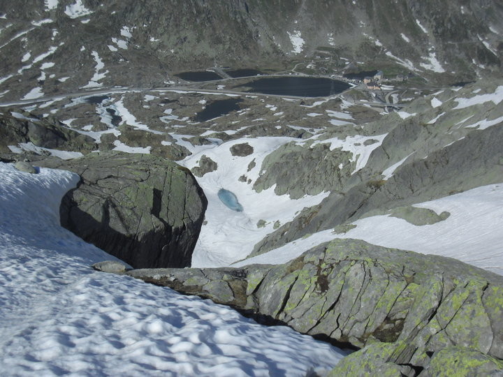 VERSO IL CANALINO SUI LAGHI DEL GOTTARDO