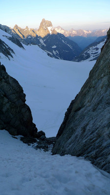VUE DU SOMMET DE LA BRECHE