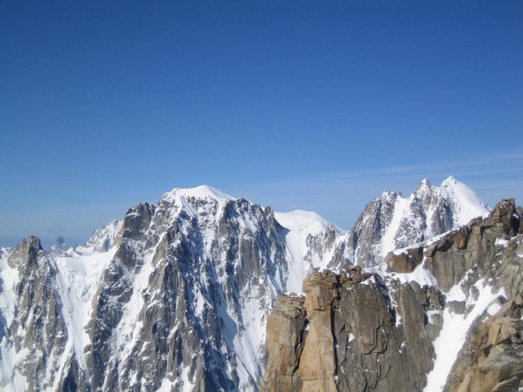 Les Droites, L'Aiguille Verte avec au fond le Mont Blanc