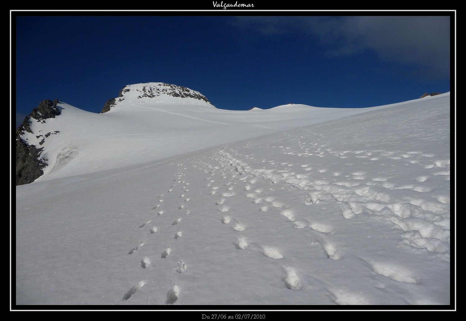 Neige et soleil sur le glacier