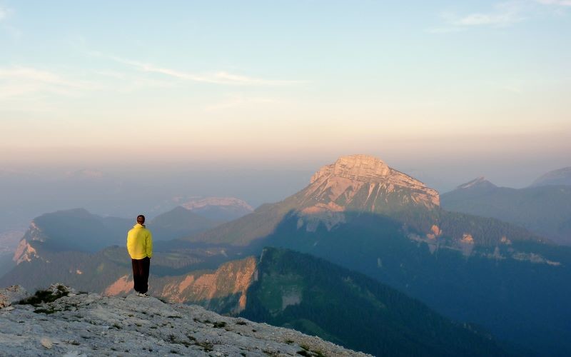 Lever de soleil sur le Sud de la Chartreuse