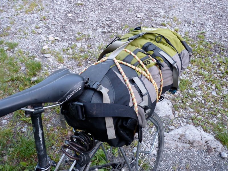 Vélo paré pour la descente