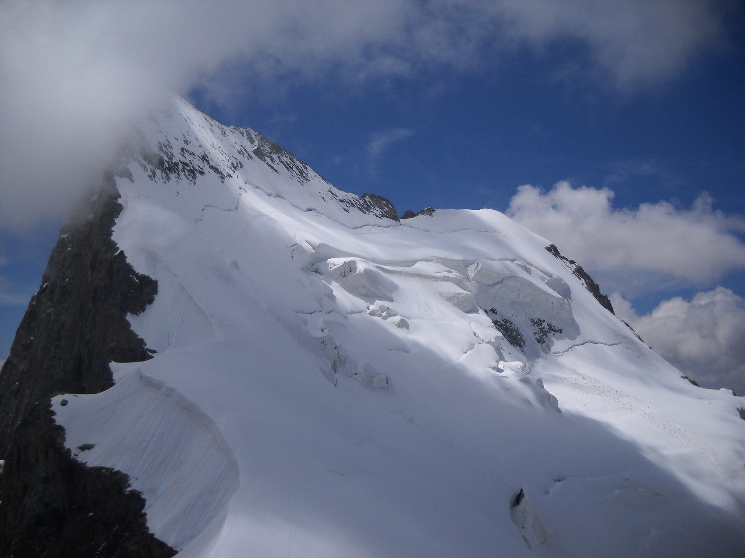 Vue du jour sur la Barre des Ecrins...