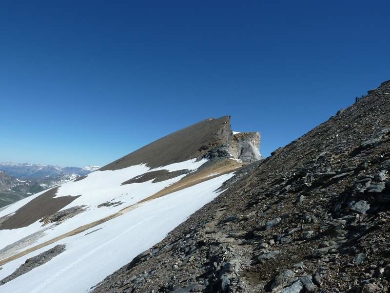 Le sentier d'accès au Barrhorn