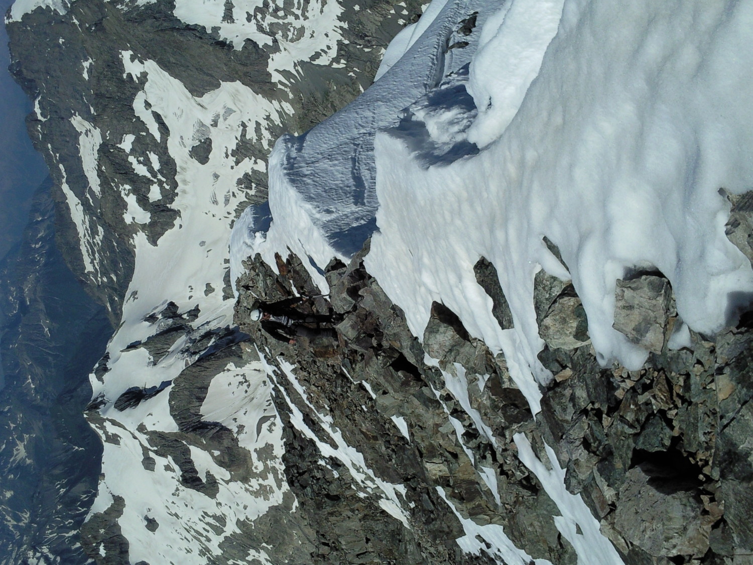sur l'arête, dans sa partie "autoroute des vacances"
