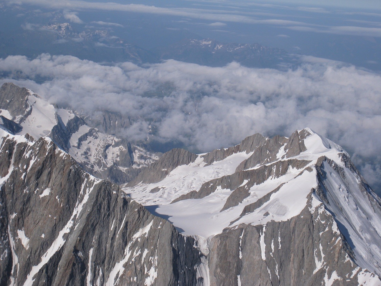 col Infranchissable - Dômes de Miage -vue depuis Mt.Blanc