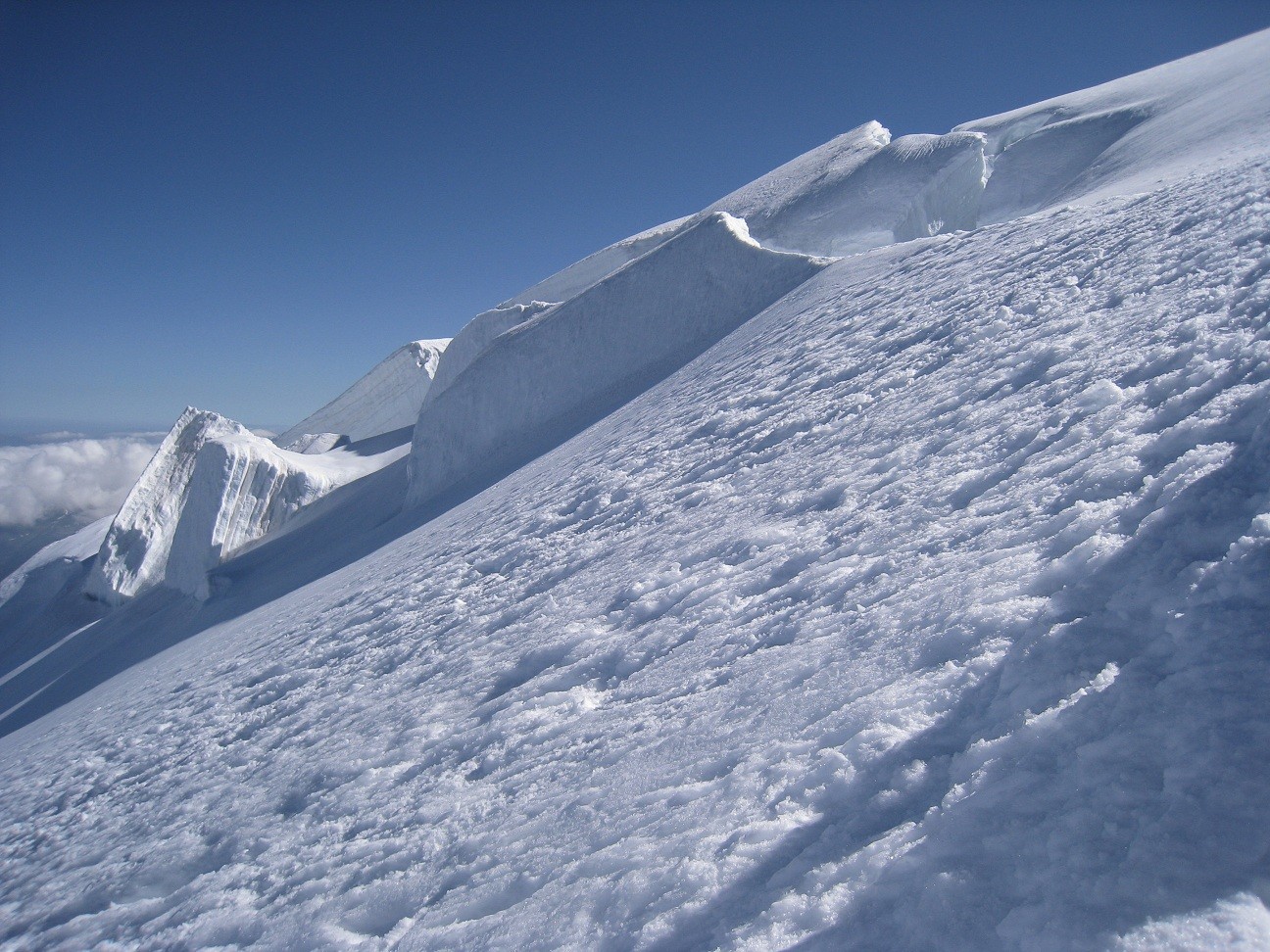 Mt. Blanc - les séracs au niveau du D^me du Goûter