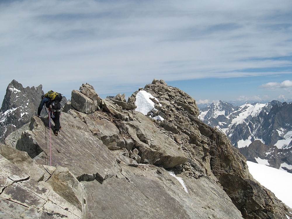 Râteau - traversée par les vires S : Arrivée au sommet E par une belle arête