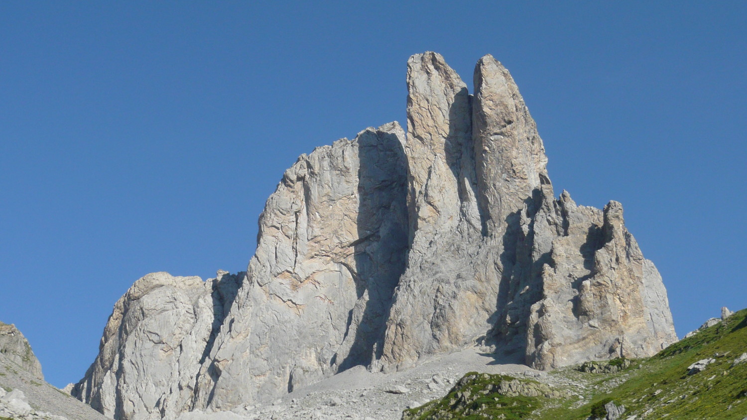 Aiguilles d'Ansabère, autre terrain de jeu