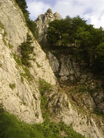 Arrivée au bas du Couloir E