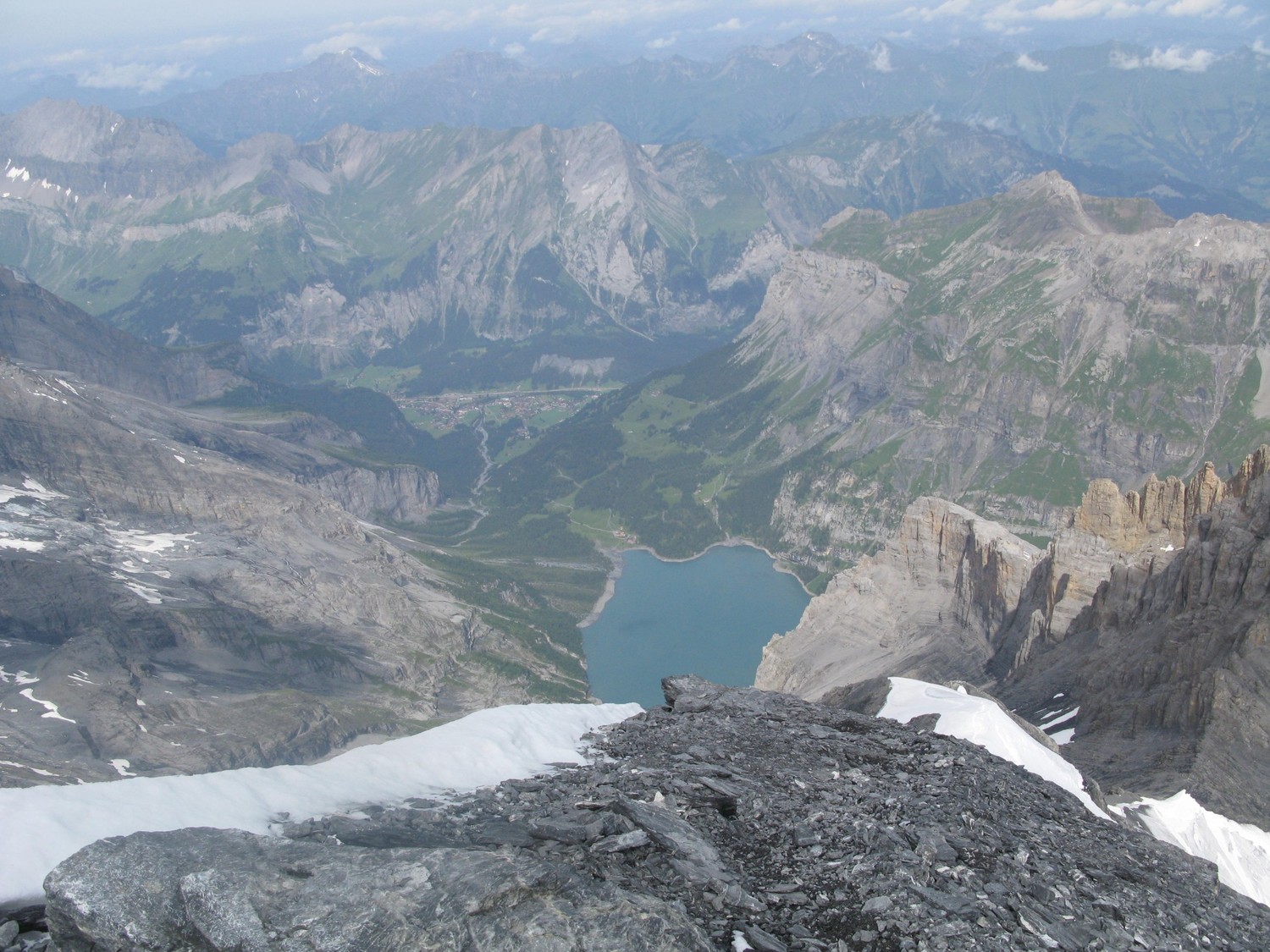Kandersteg vu du haut...vivement le parapente