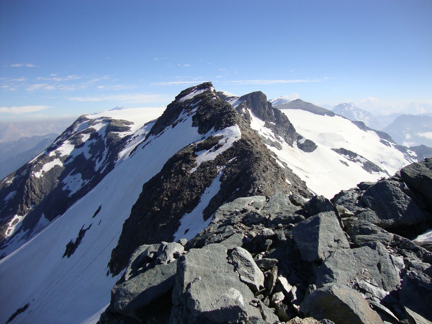 vu au nord de la pointe du génépy