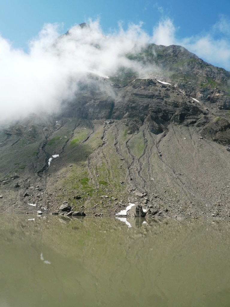 Pointe Rousse des Chambres et lac de la Vogealle